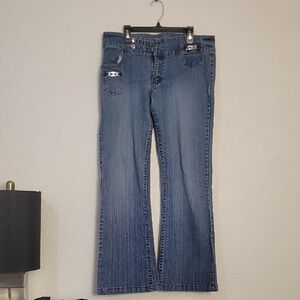 Stylish Women's Flare Jeans in Classic Blue